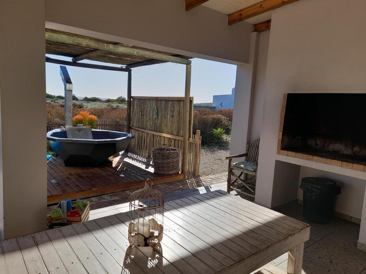 לאנגבאן Camelot Cottages מראה חיצוני תמונה